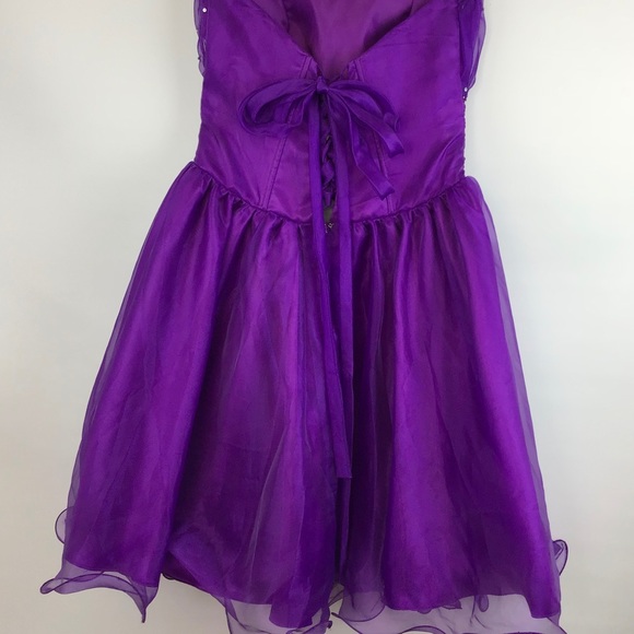 PROM DRESS - Picture 3 of 4